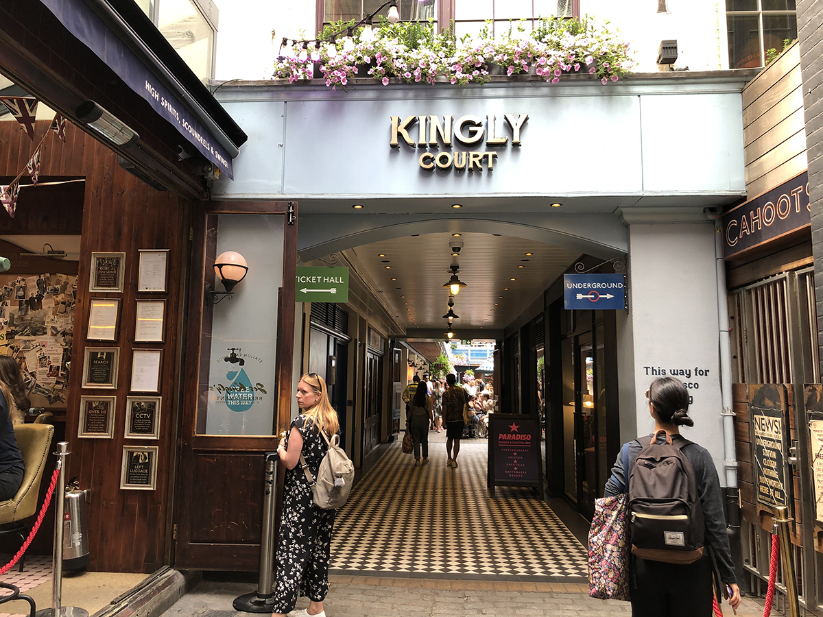 kingly court 